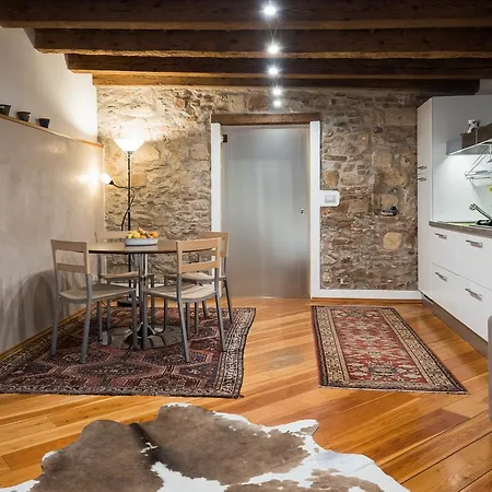Flats4rent Anastasia Appartement *